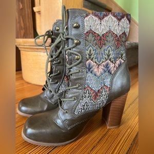 Dolce by Mojo Moxy Combat Lace-up Boot